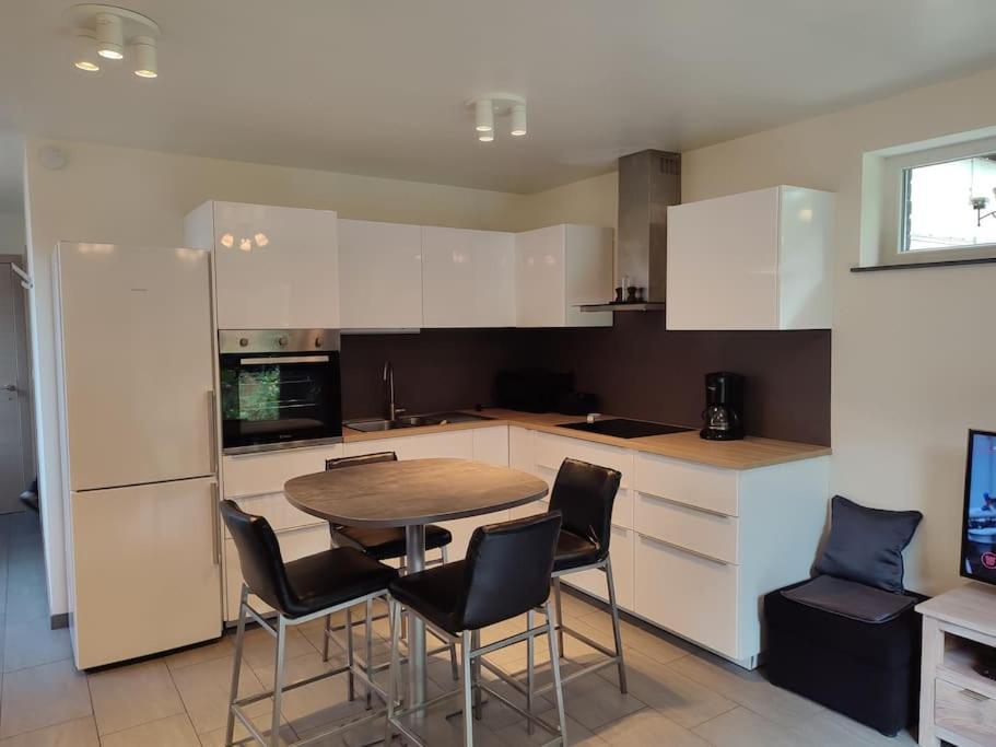 Appartement Dans Un Superbe Quartier Residentiel Namur  Exterior foto